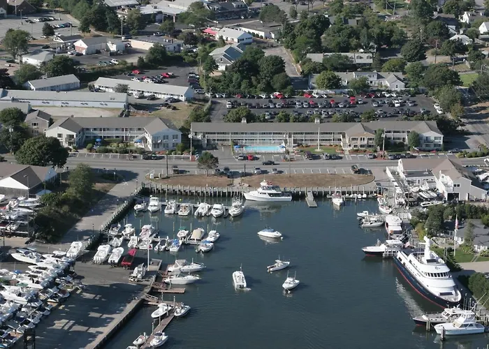 Innseason Resorts Harborwalk Falmouth