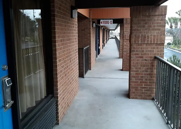 Super Value Inn Valdosta