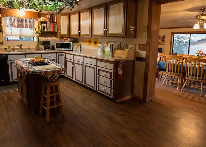 Canyon Colors Bed And Breakfast Page