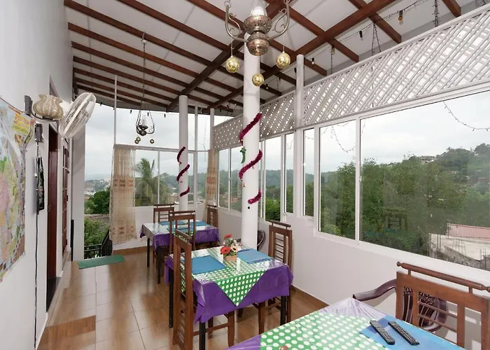 Kandyan White Holiday Homes