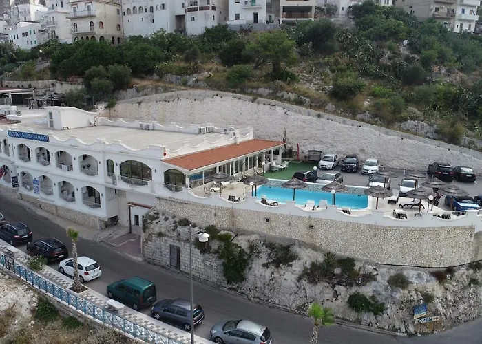 Peschici Hotels