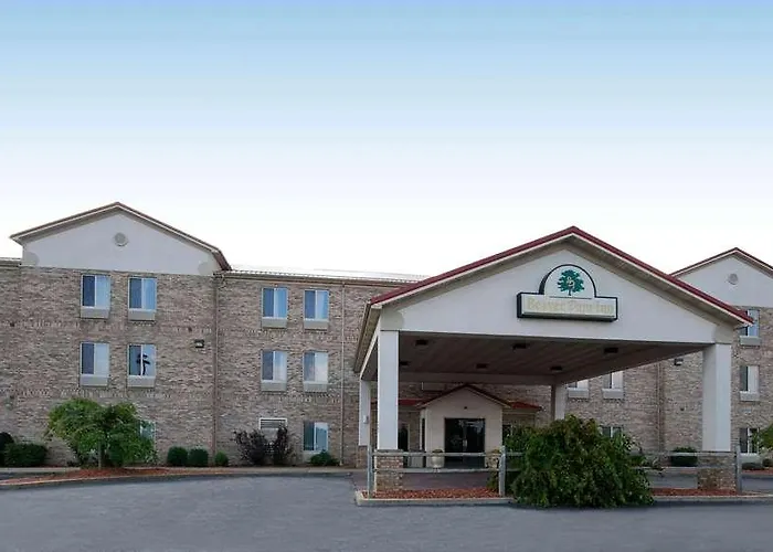 Beaver Dam Hotels