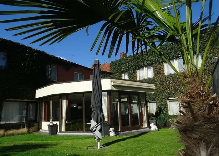 Menen Hotels