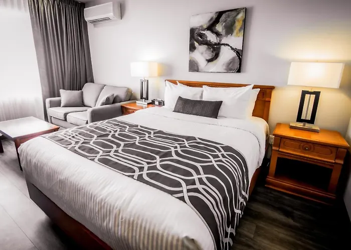 Sept-Iles Hotels